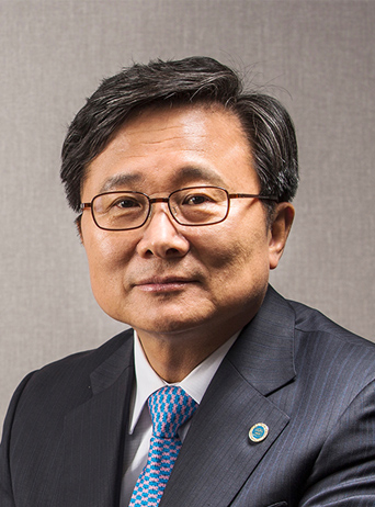 전호환 (사)동남권발전협의회 상임위원장